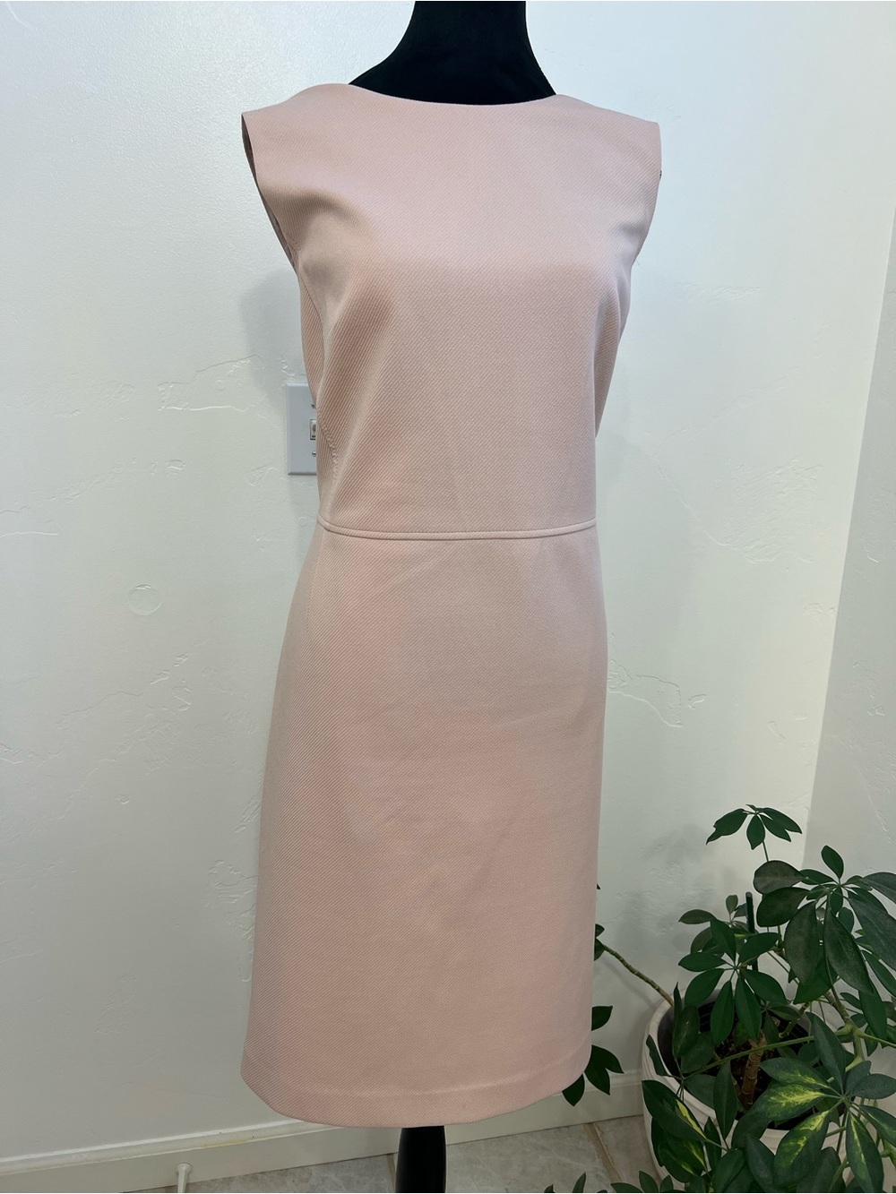 Anne Klein Blush Pink Sleeveless Sheath Midi Dress
